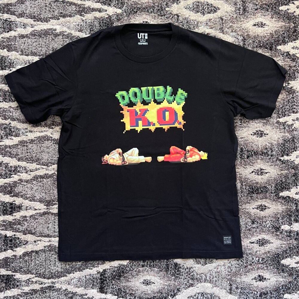 Uniqlo "Street Fighter II" T-shirt in Black